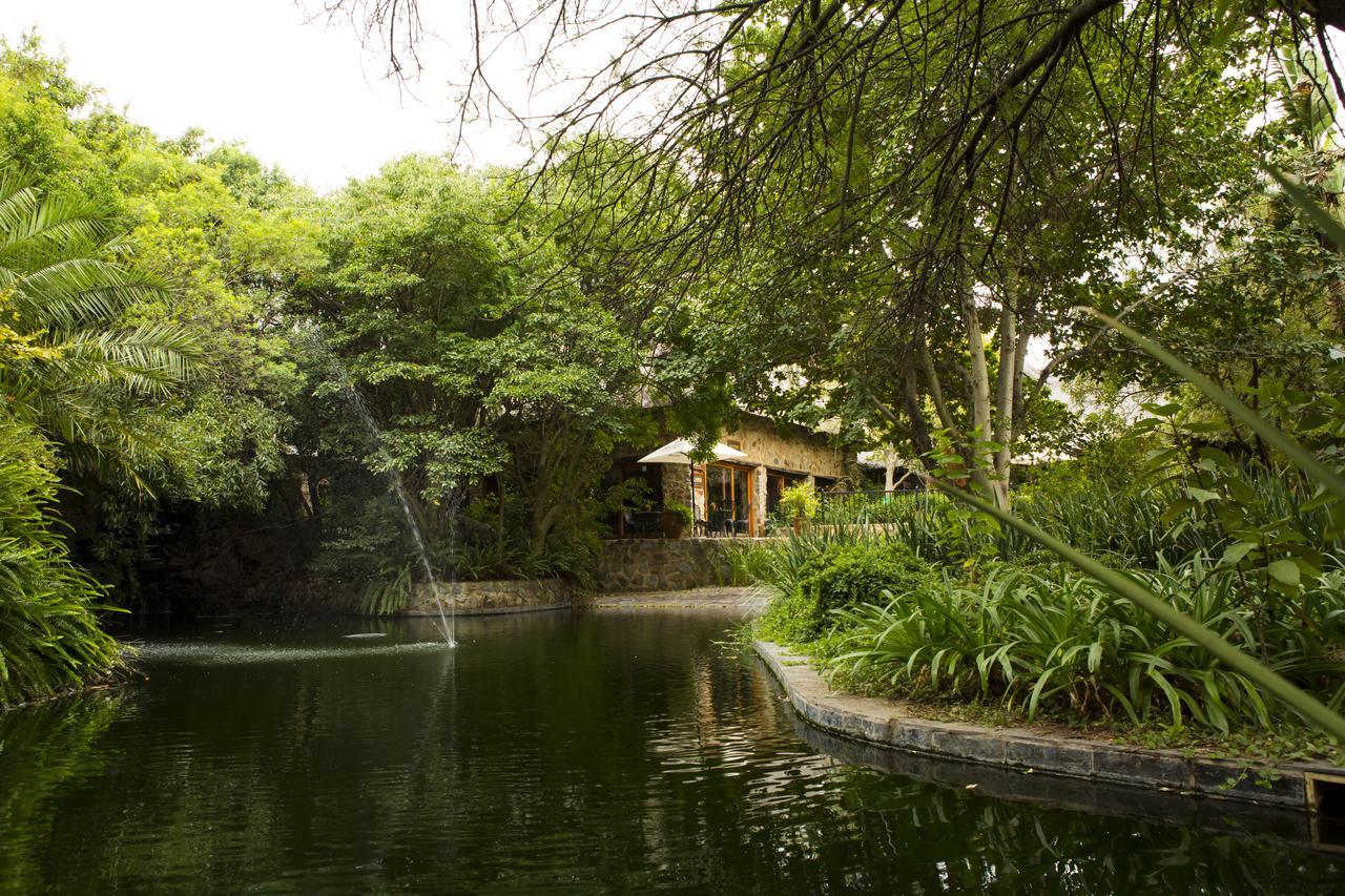 Misty Hills Country Hotel, Conference Centre & Spa Muldersdrift Exterior foto